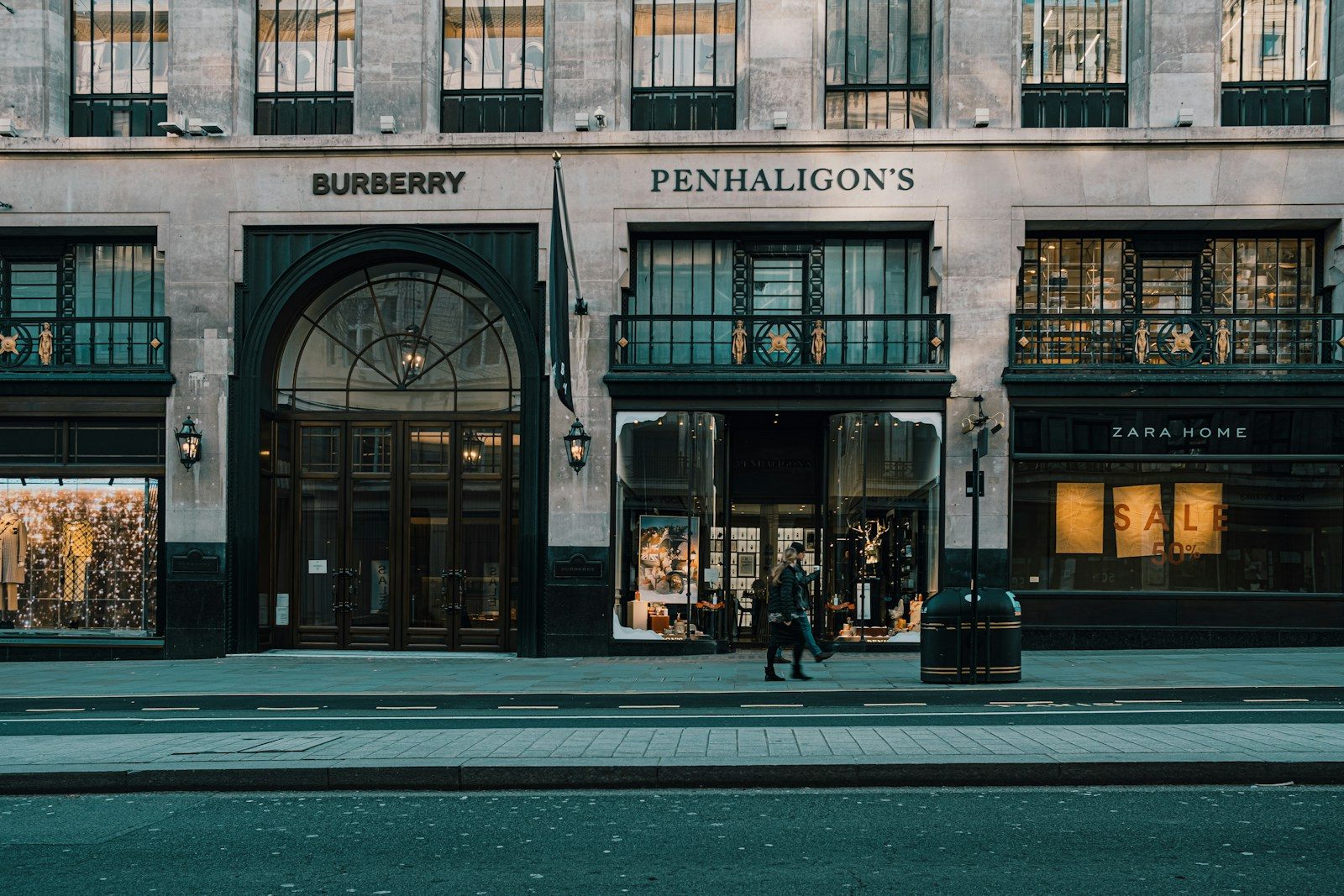 Why Every London Retailer Needs a Photographer (Beyond Instagram Likes)